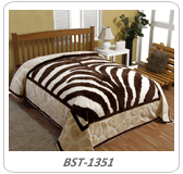 multi color bedspreads